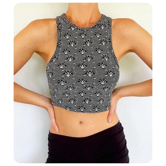 !! Zara Black White Stripe Sleeveless Crop Tank Top sz US S - Picture 1 of 4